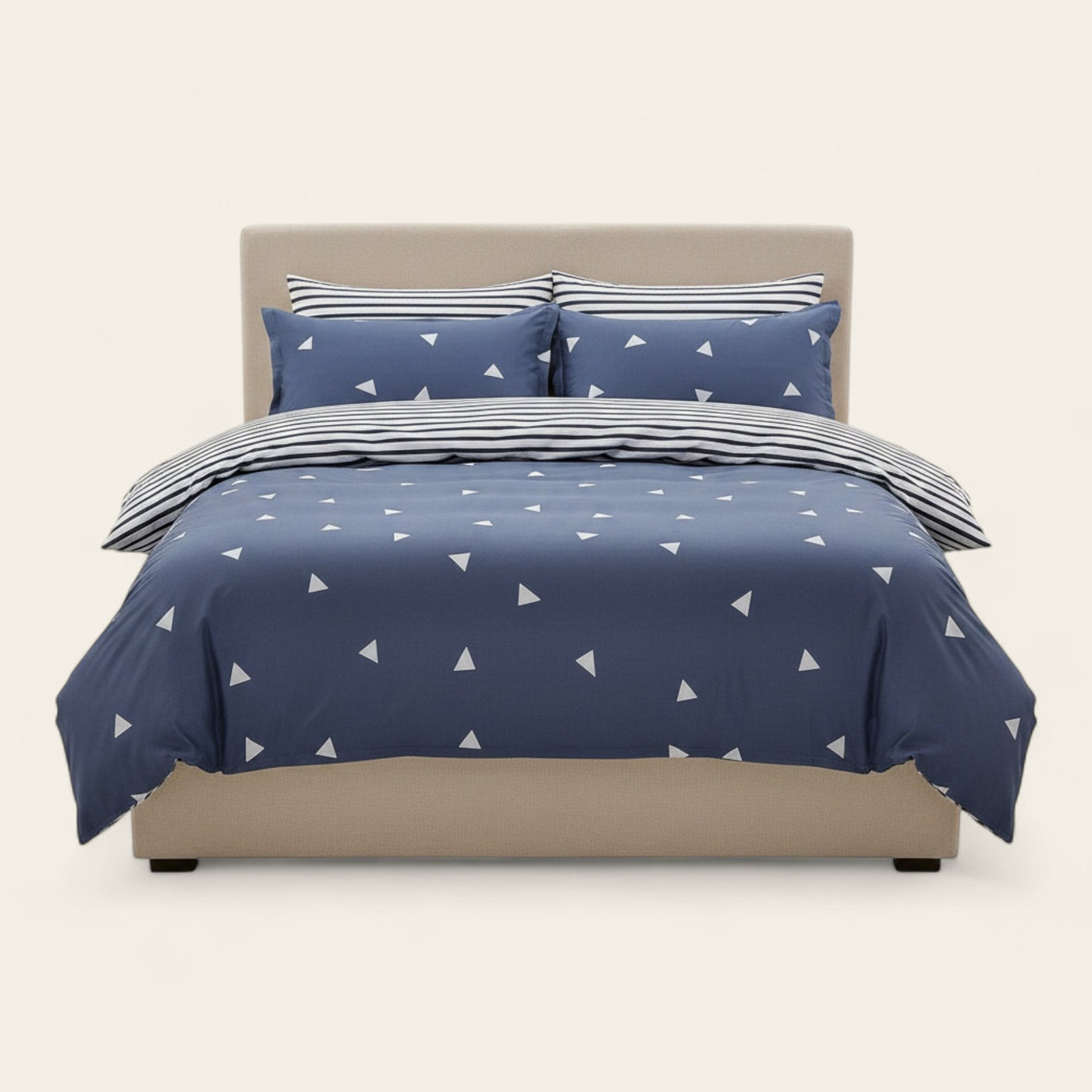 Bedding Set – Triangle Print – Midnight Navy
