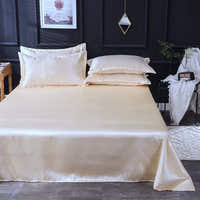Bedding Set – Satin – Bouclé Sand