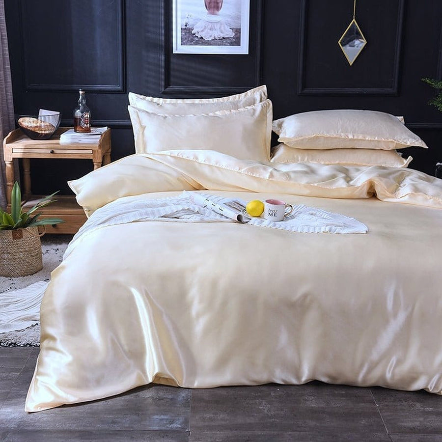 Bedding Set – Satin – Bouclé Sand