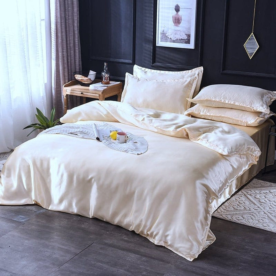Bedding Set – Satin – Bouclé Sand