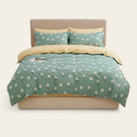 Bedding Set – Daisy Print – Sage Mist
