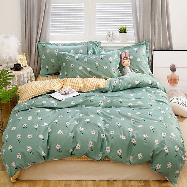 Bedding Set – Daisy Print – Sage Mist