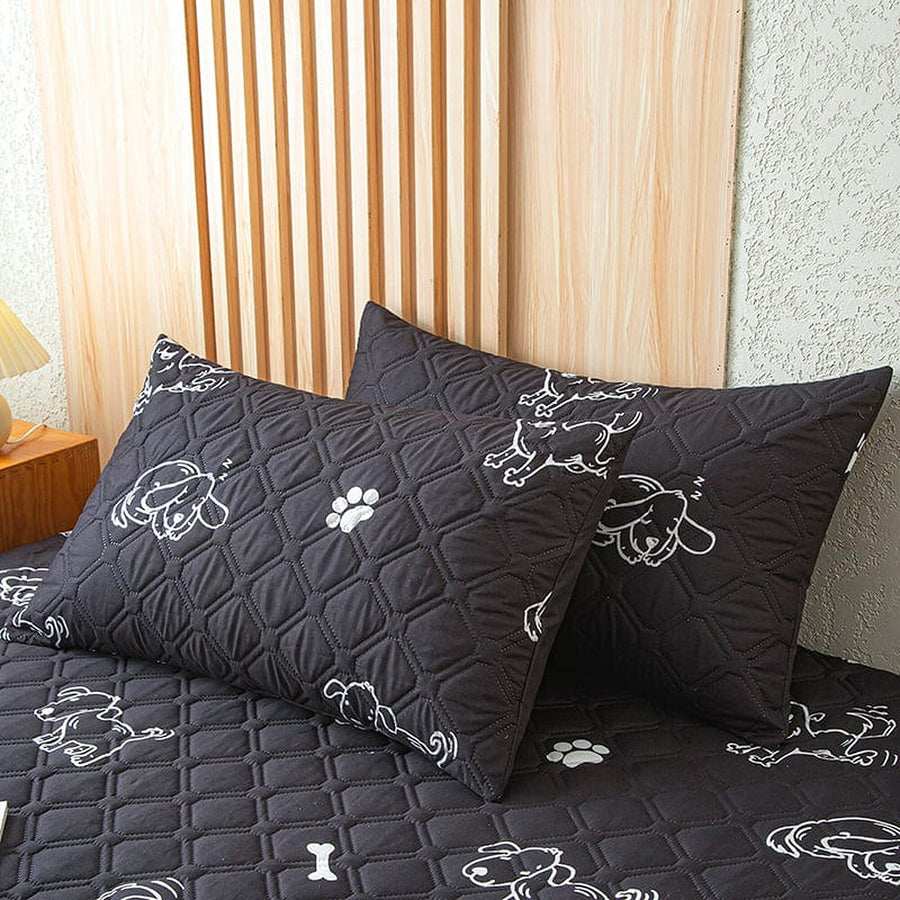 Fitted Sheet – Doggy Print – Ink Black
