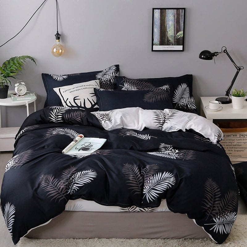 Bedding Set – Tropical Palm – Ink Black