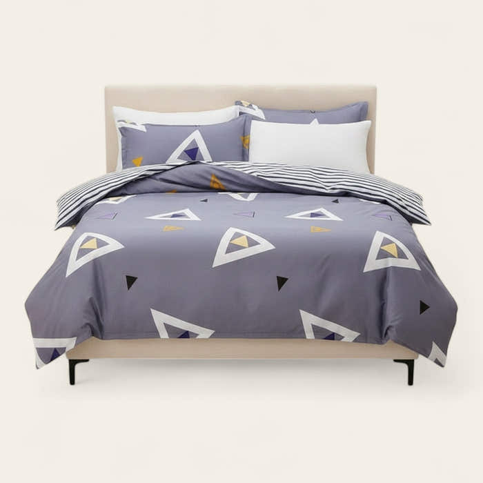 Bedding Set – Geometric Triangle – Lavender Mist