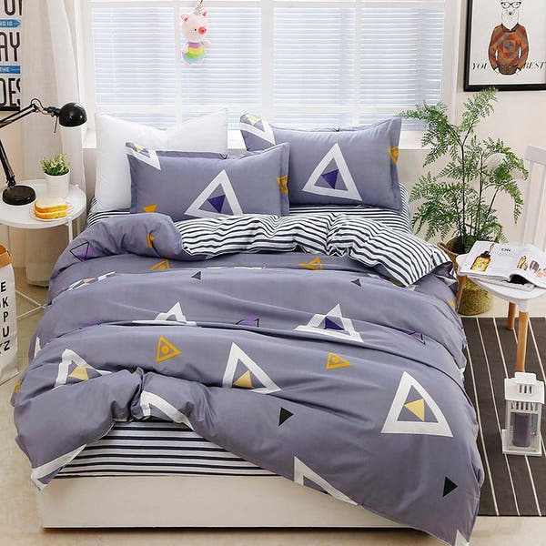 Bedding Set – Geometric Triangle – Lavender Mist