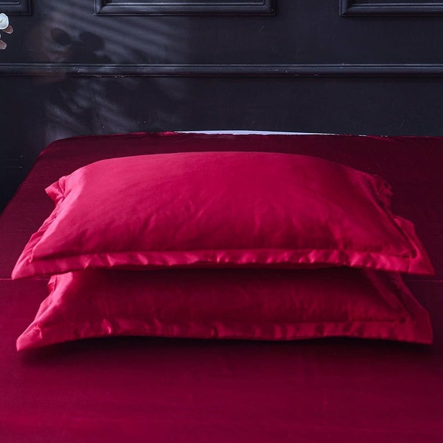 Bedding Set – Satin – Cherry