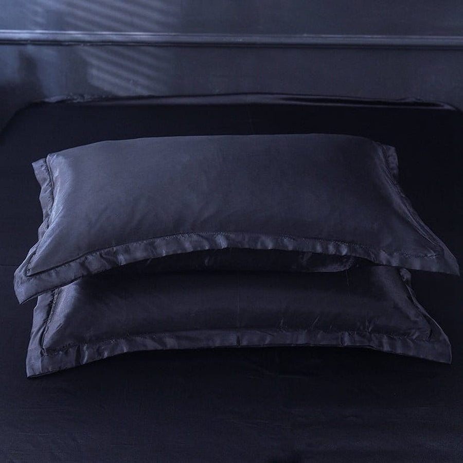 Bedding Set – Satin – Ink Black