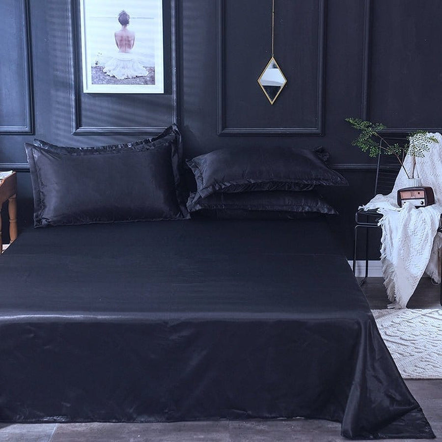Bedding Set – Satin – Ink Black