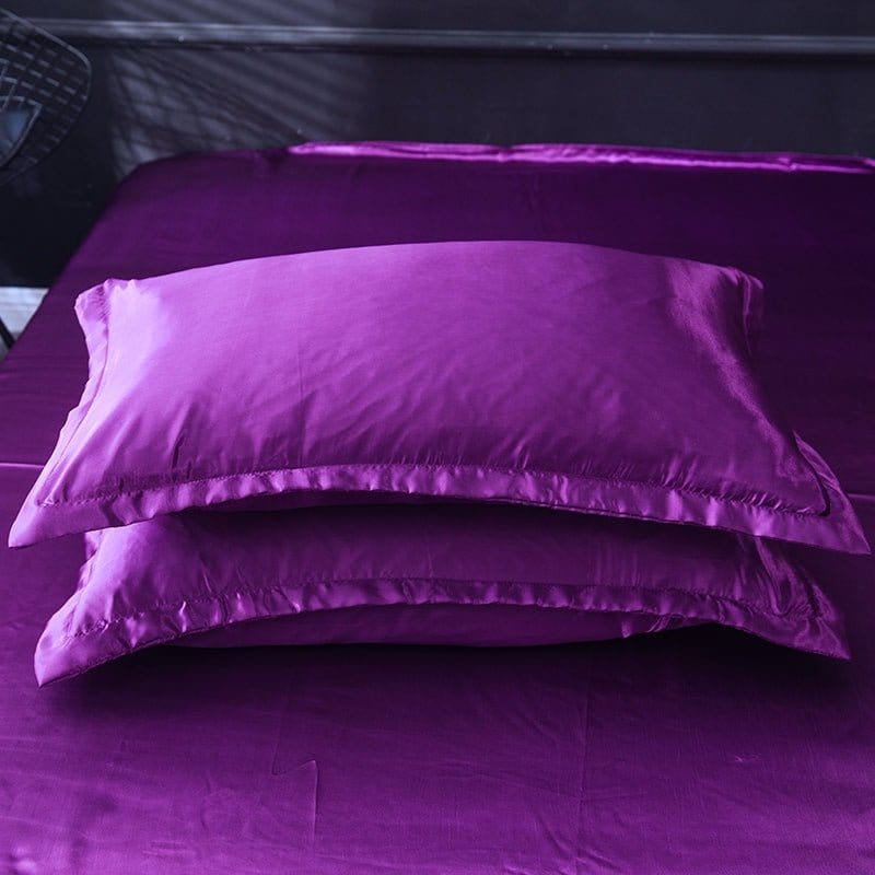 Bedding Set – Satin – Plum
