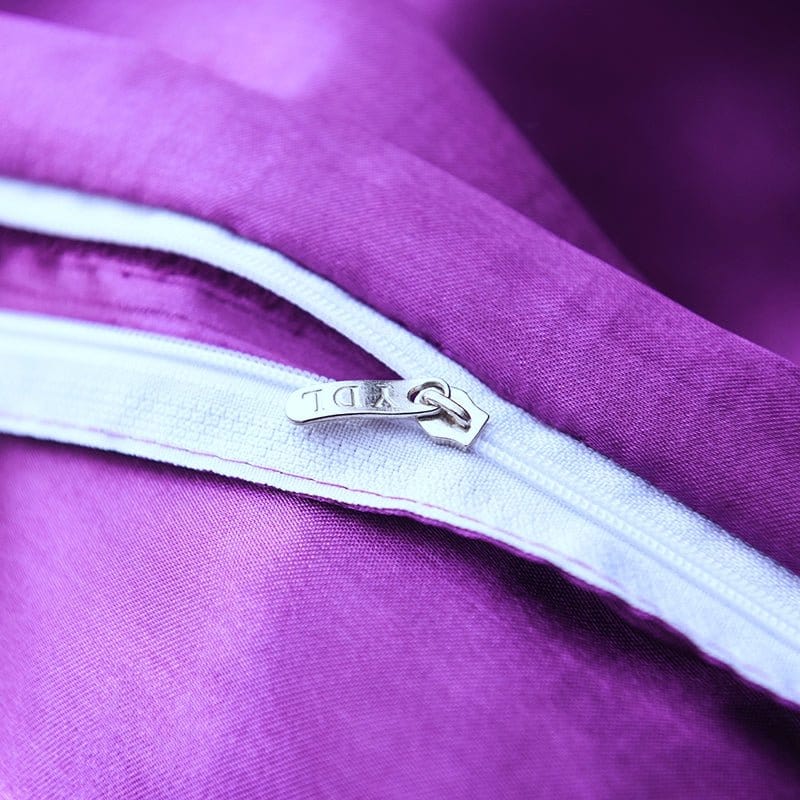 Bedding Set – Satin – Plum