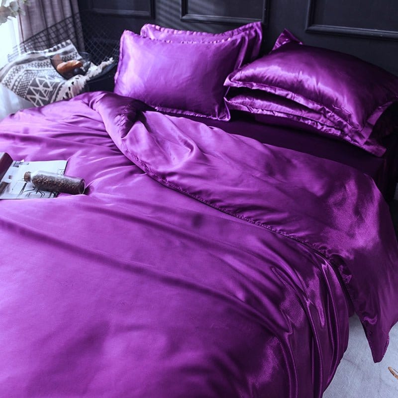 Bedding Set – Satin – Plum