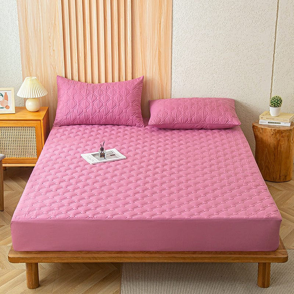 Fitted Sheet – Quilted – Soft Blush
