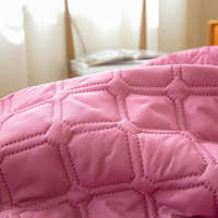 Fitted Sheet – Quilted – Soft Blush