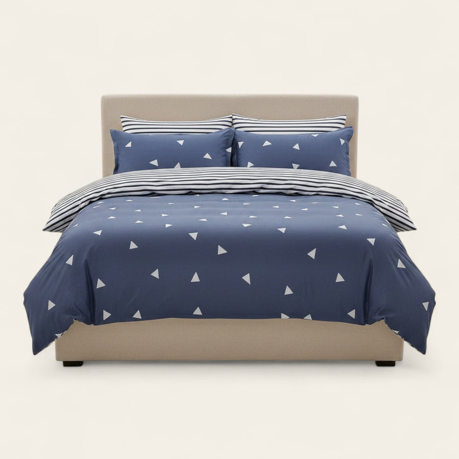 Bedding Set – Triangle Print – Midnight Navy