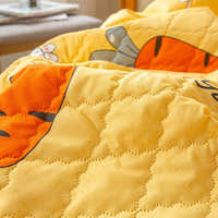 Fitted Sheet – Carrot Print – Honey