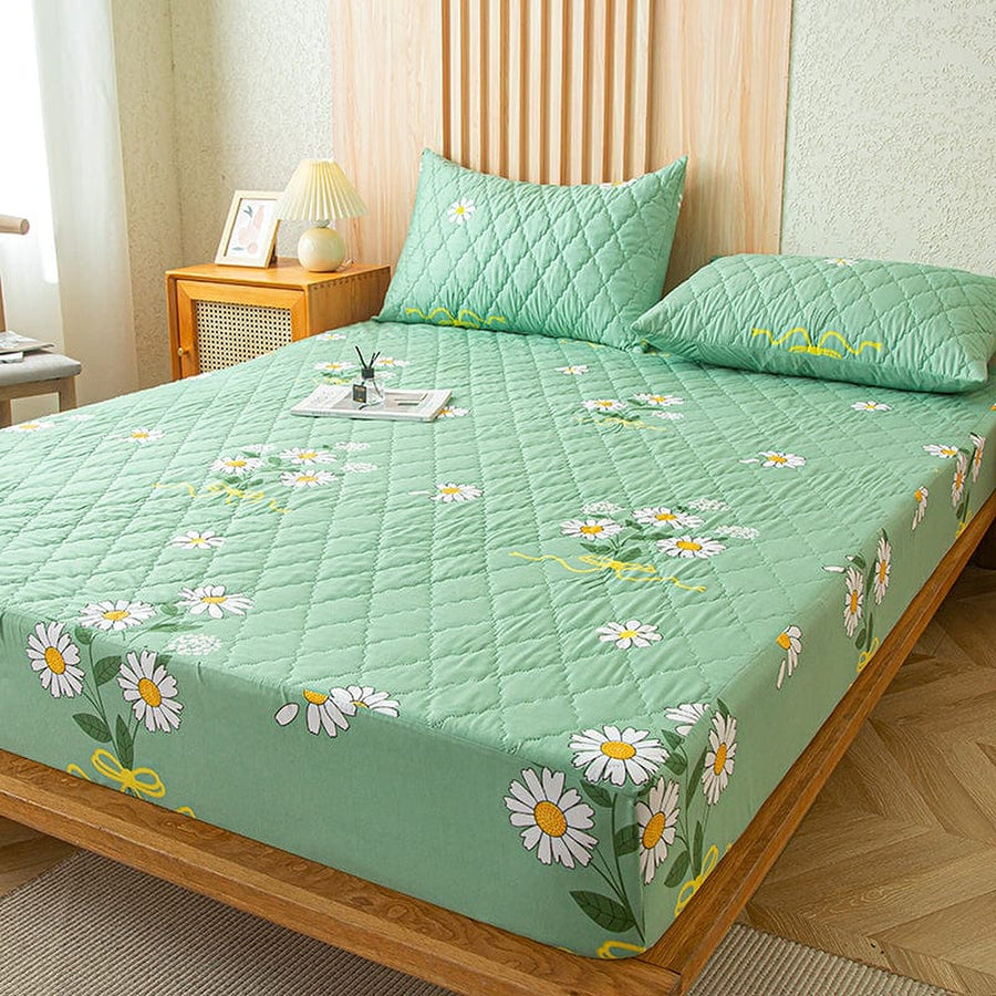 Fitted Sheet – Daisy Print – Sage Mist