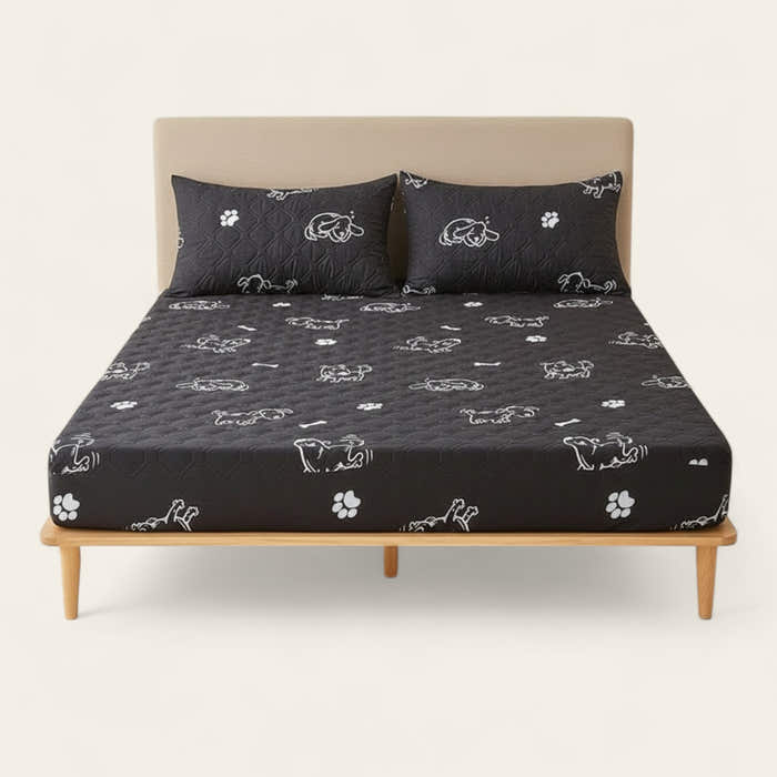 Fitted Sheet – Doggy Print – Ink Black
