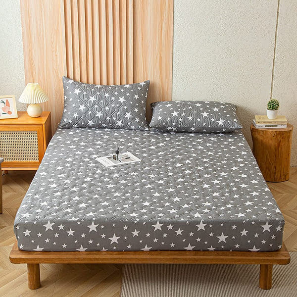 Fitted Sheet – Star Print – Charcoal