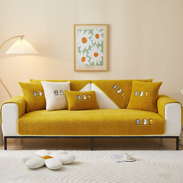 Non-Slip Sofa Cover – Embroidered Print – Honey