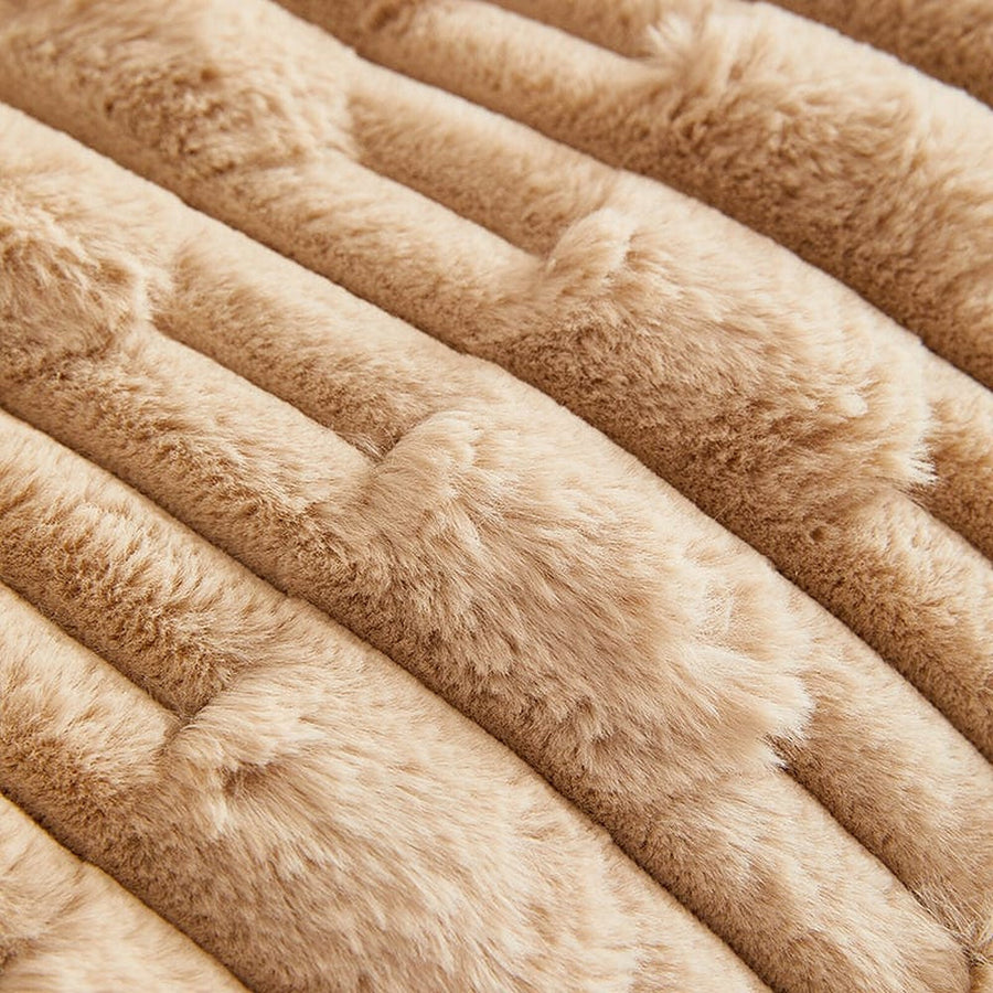 Non-Slip Sofa Cover – Quilted Waffle – Bouclé Sand