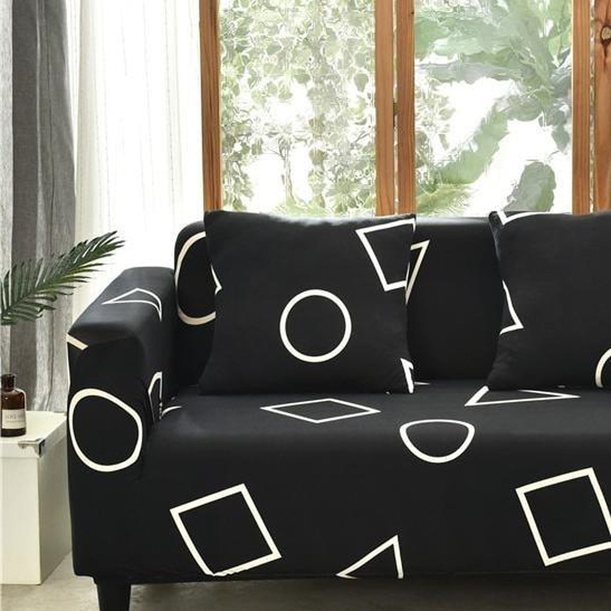 Pillow Cover – Circle Print – Ink Black