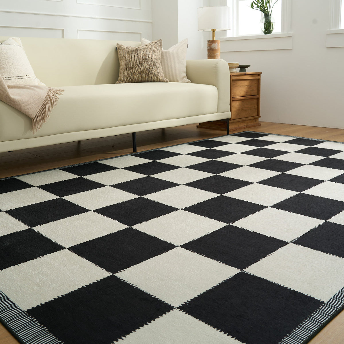 Rug – Checkerboard – Ink Black