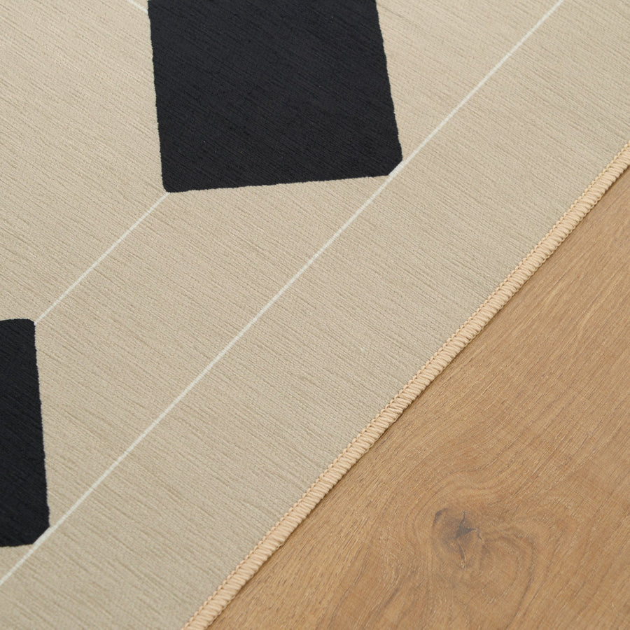 Rug – Diamond Grid – Bouclé Sand