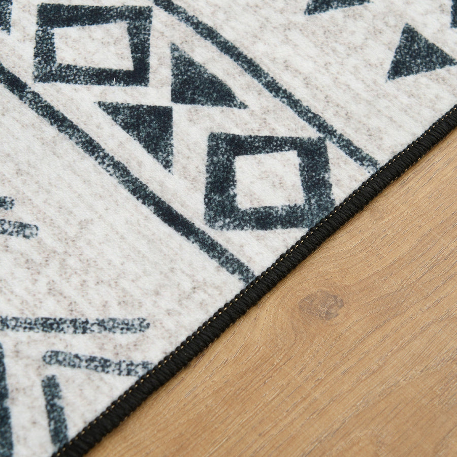 Rug – Tribal Stripe Print – Ivory Cream