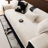 Non-Slip Sofa Cover – Chenille – Bouclé Sand