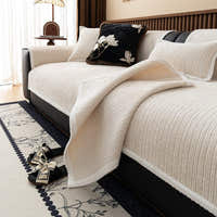 Non-Slip Sofa Cover – Chenille – Bouclé Sand