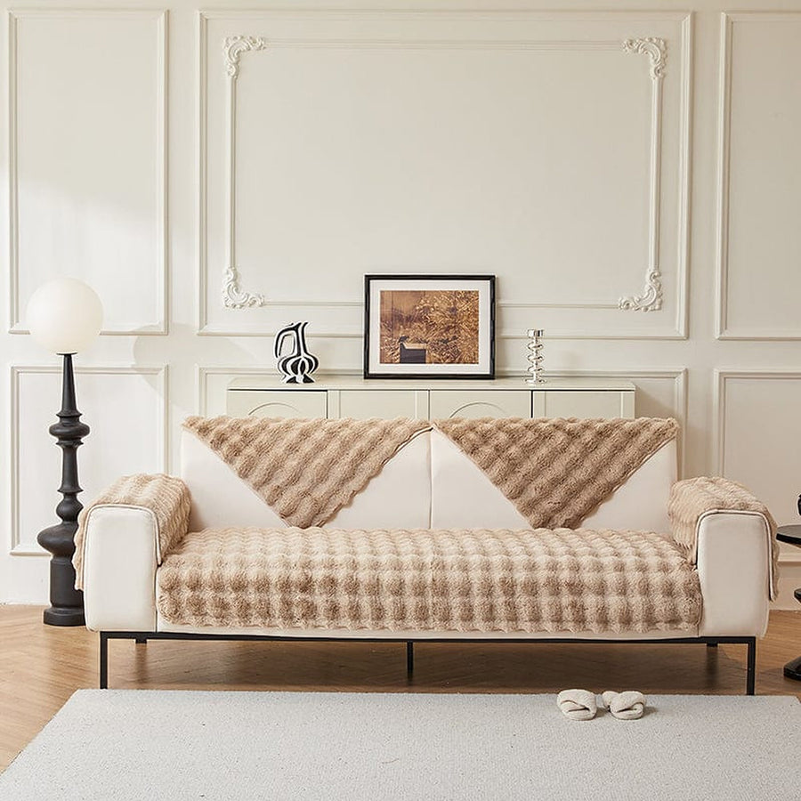 Non-Slip Sofa Cover – Velvet Brick – Bouclé Sand