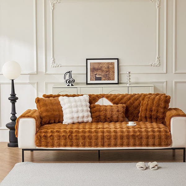 Non-Slip Sofa Cover – Velvet Brick – Caramel