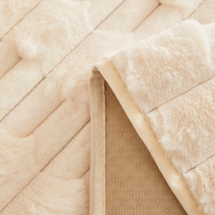 Non-Slip Sofa Cover – Quilted Waffle – Ivory Cream