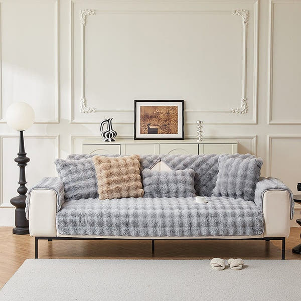 Non-Slip Sofa Cover – Velvet Quilted – Pearl Grey