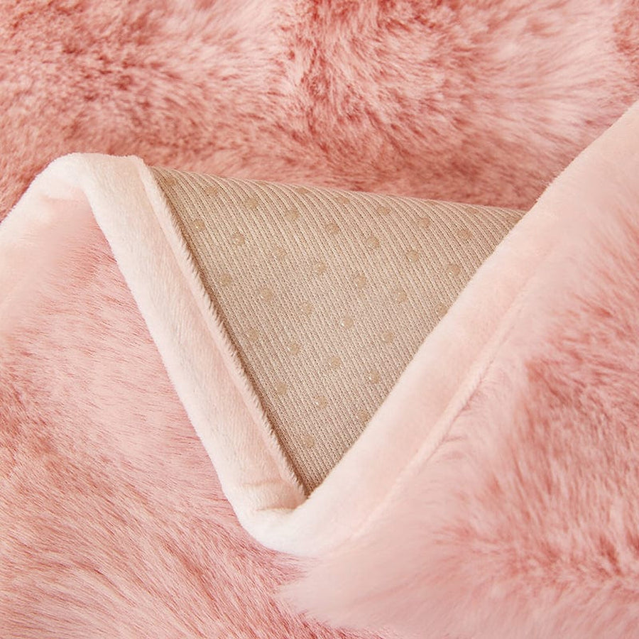Non-Slip Sofa Cover – Velvet Bubble – Soft Blush