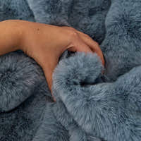 Non-Slip Sofa Cover – Velvet Bubble – Stormy Blue