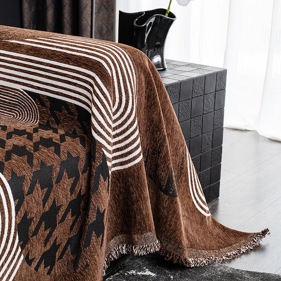 Sofa Throw – Abstract Print – Espresso