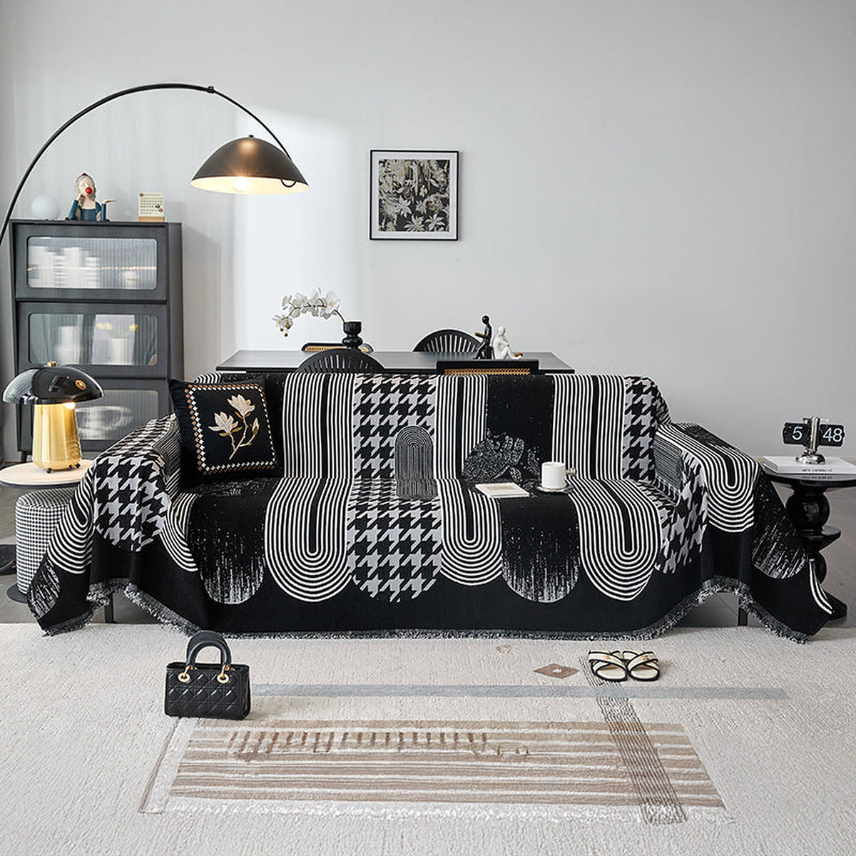 Sofa Throw – Cat Print – Ink Black