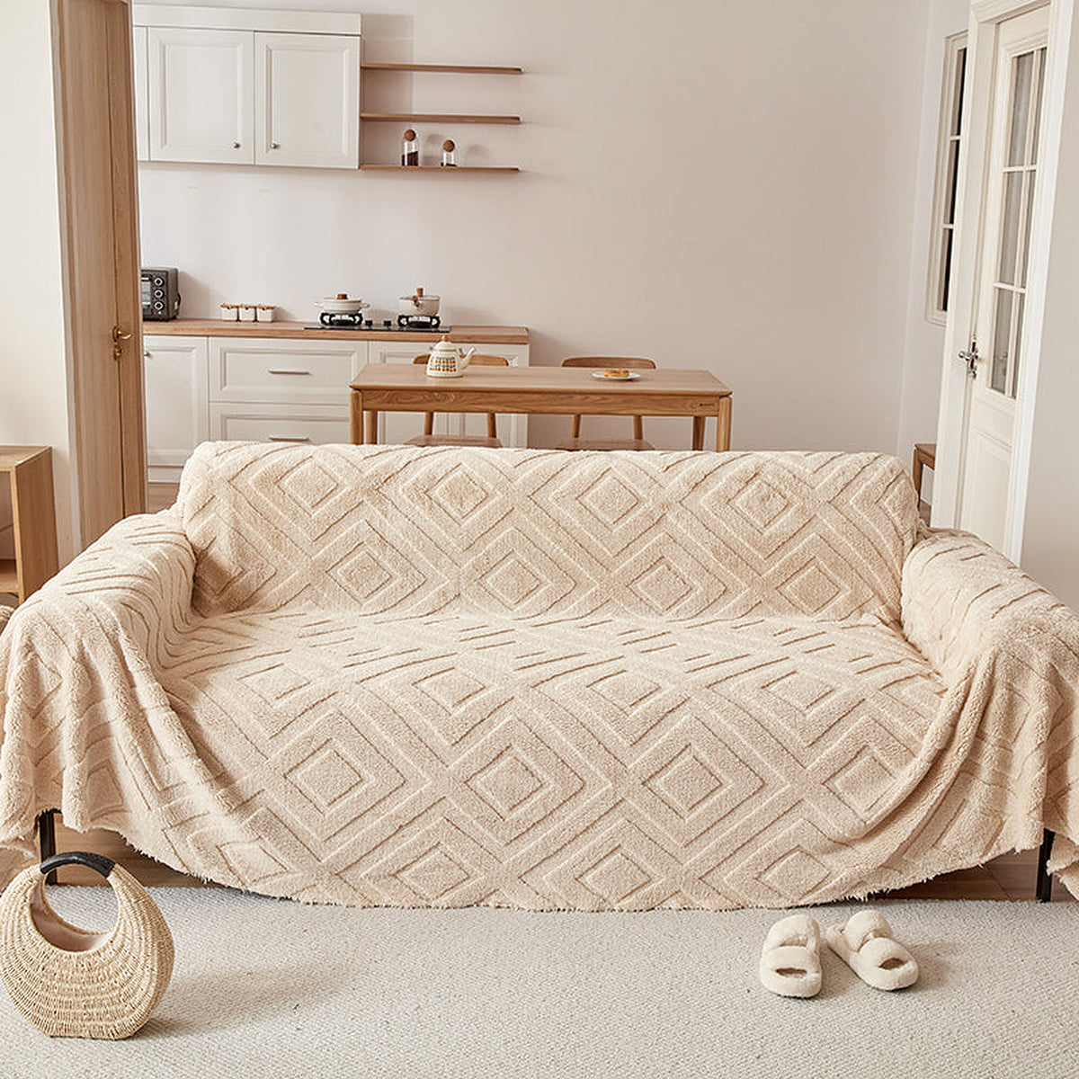 Sofa Throw – Diamond Quilted – Bouclé Sand