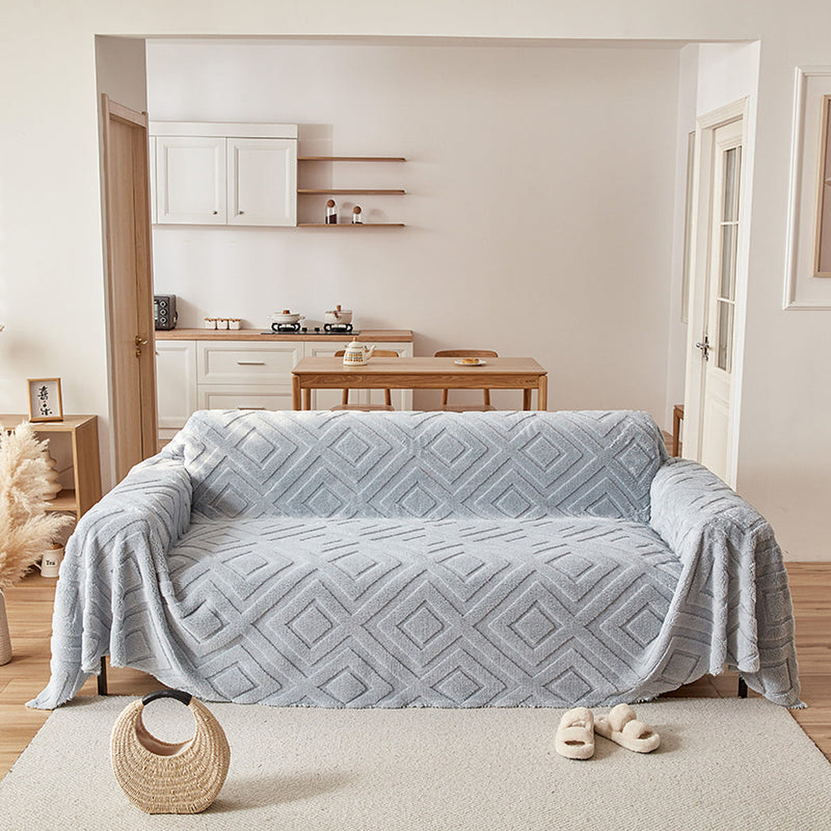 Sofa Throw – Diamond Quilted – Stormy Blue