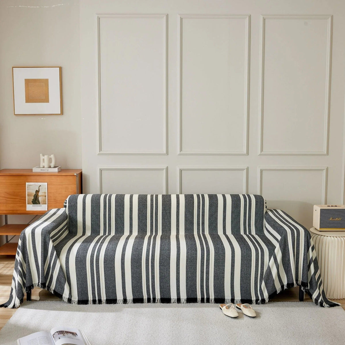 Sofa Throw – Vertical Stripe – Ink Black