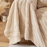 Sofa Throw – Velvet – Bouclé Sand