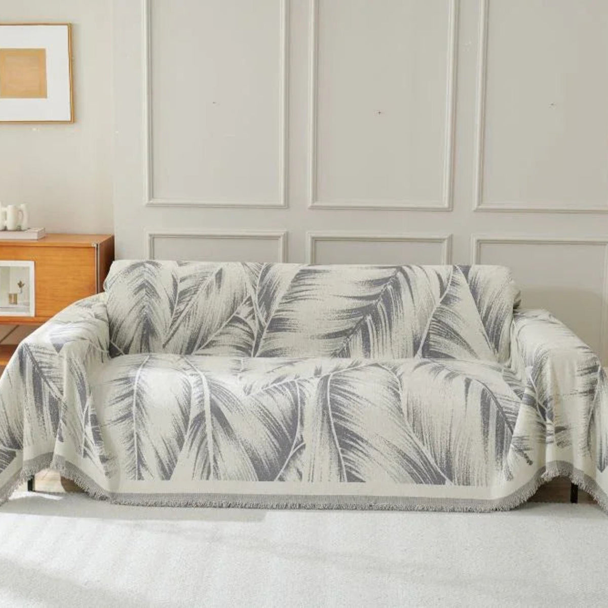 Sofa Throw – Palm Frond – Pearl Grey